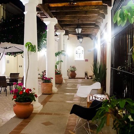 普罗文斯酒店 San Cristóbal de Las Casas 外观 照片