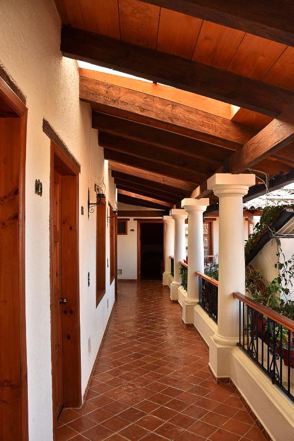 普罗文斯酒店 San Cristóbal de Las Casas 外观 照片