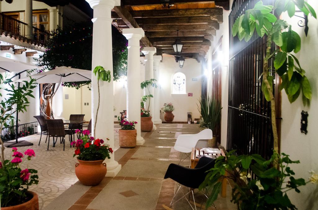 普罗文斯酒店 San Cristóbal de Las Casas 外观 照片